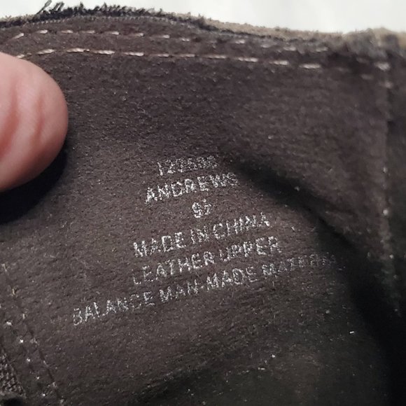 NWOT Bjorndal Taupe Andrews Heeled Boots/Booties, 9.5 - Picture 6 of 9